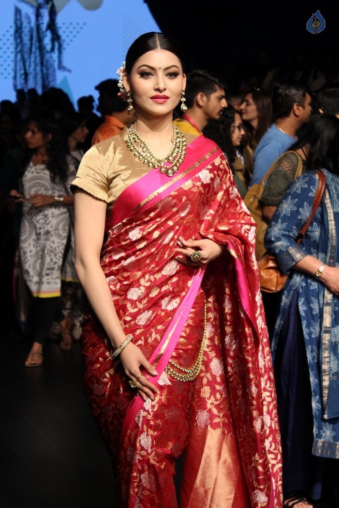 Lakme Fashion Week Summer 2017 Photos - 19 / 42 photos