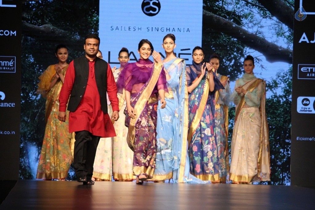 Lakme Fashion Week Summer 2017 Photos - 30 / 42 photos