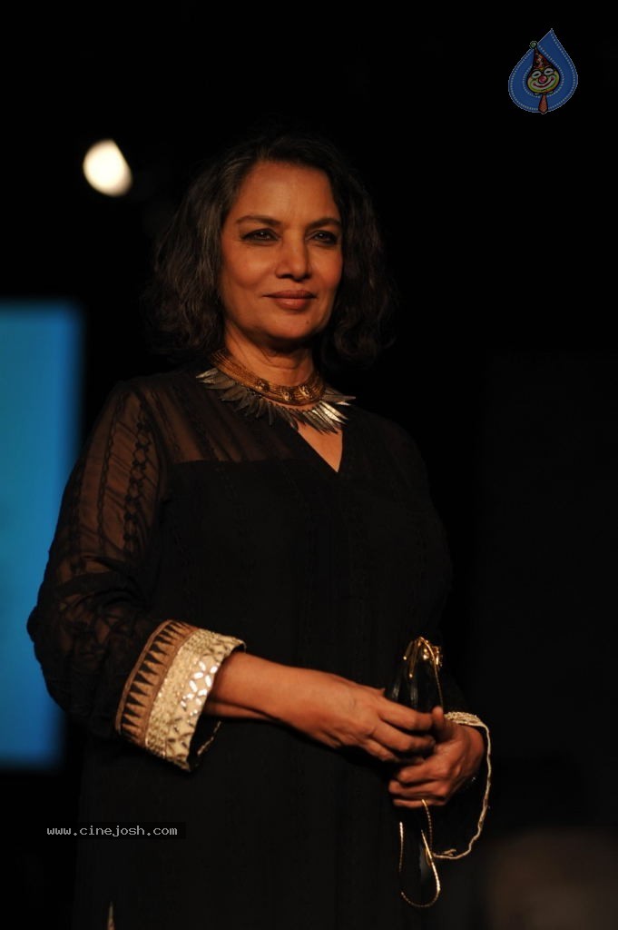 Lakme Fashion Week Summer Resort 2014 Day 4 - 27 / 121 photos