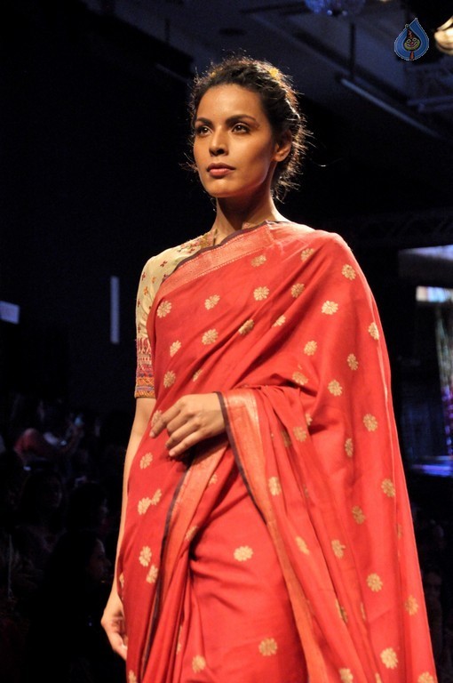 Lakme Fashion Week Winter Festive 2016 - 44 / 82 photos