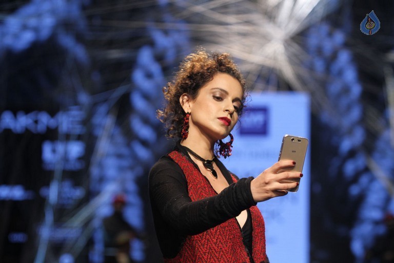 Lakme Fashion Week Winter Festive 2016 - 49 / 82 photos
