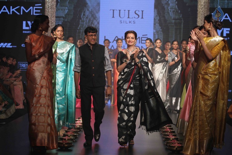 Lakme Fashion Week Winter Festive 2016 Grand Finale - 66 / 84 photos