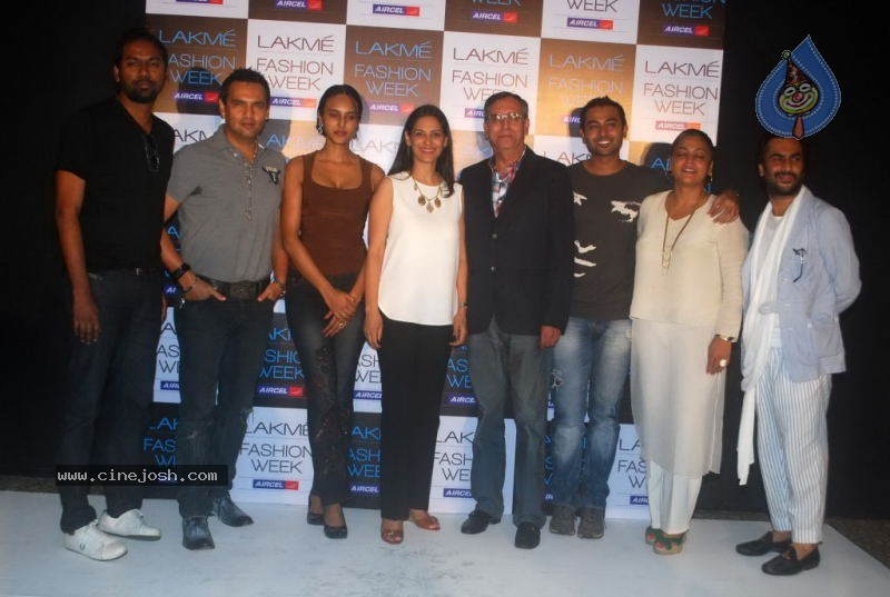 Lakme Female Model Auditions - 65 / 70 photos