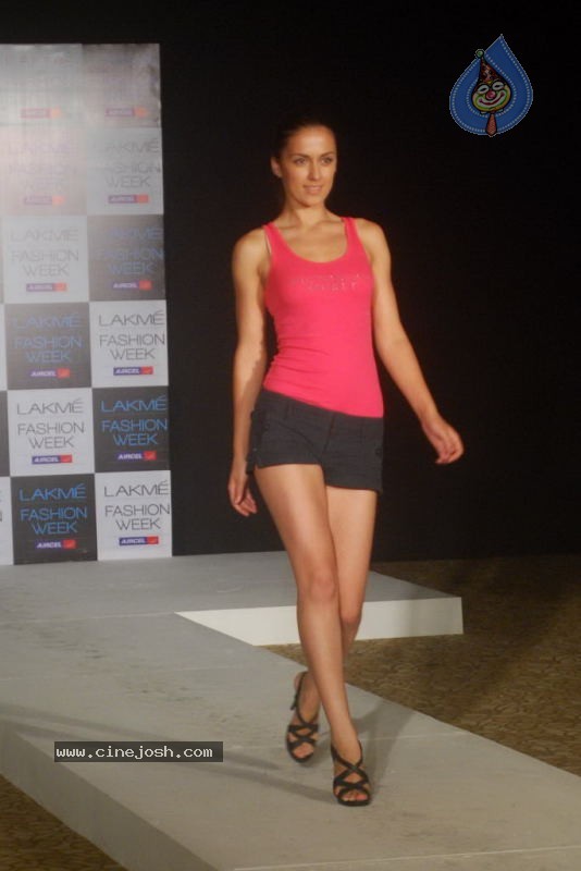 Lakme Female Model Auditions - 68 / 70 photos