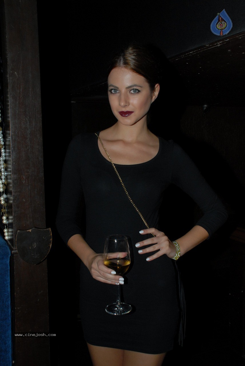 Last Raves Completion Party - 18 / 60 photos