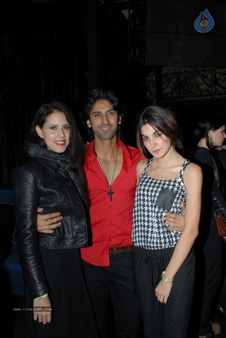 Last Raves Completion Party - 32 / 60 photos
