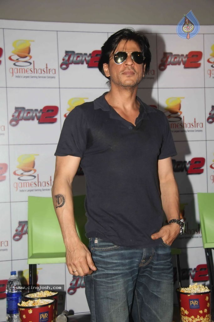 Launch of Don 2 Video Game - 25 / 51 photos
