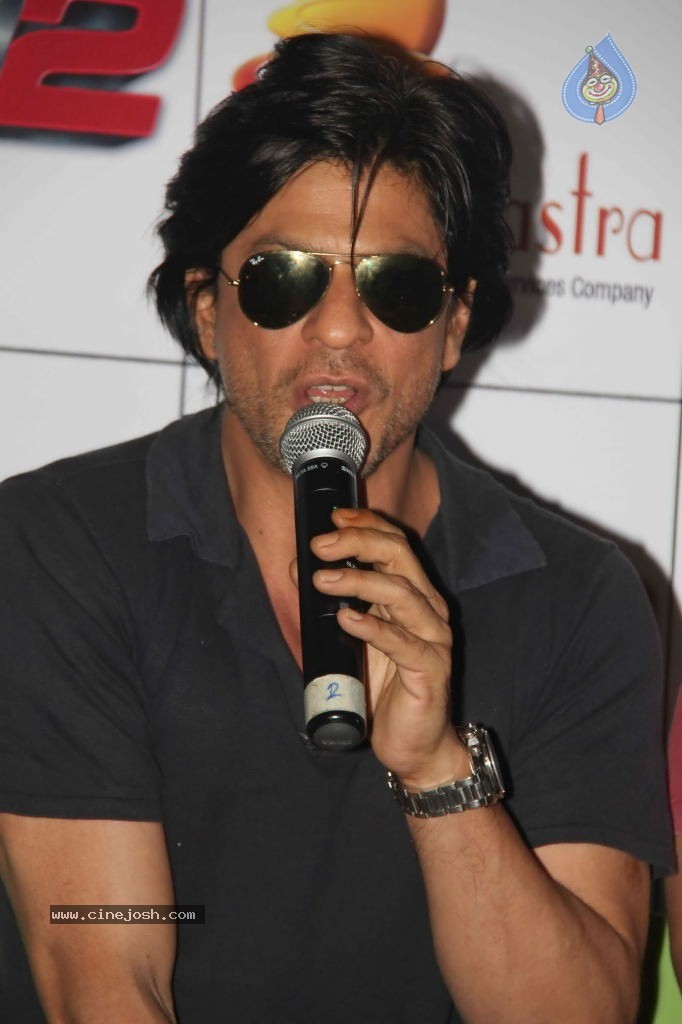 Launch of Don 2 Video Game - 35 / 51 photos