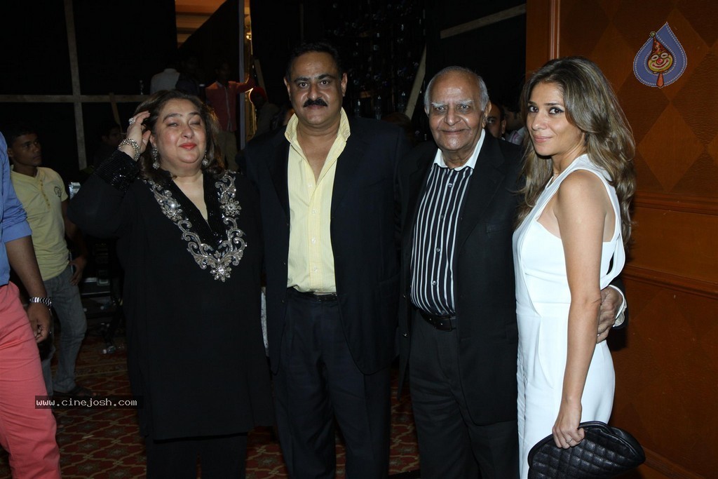 Lekar Hum Deewana Dil Film Music Launch - 49 / 149 photos