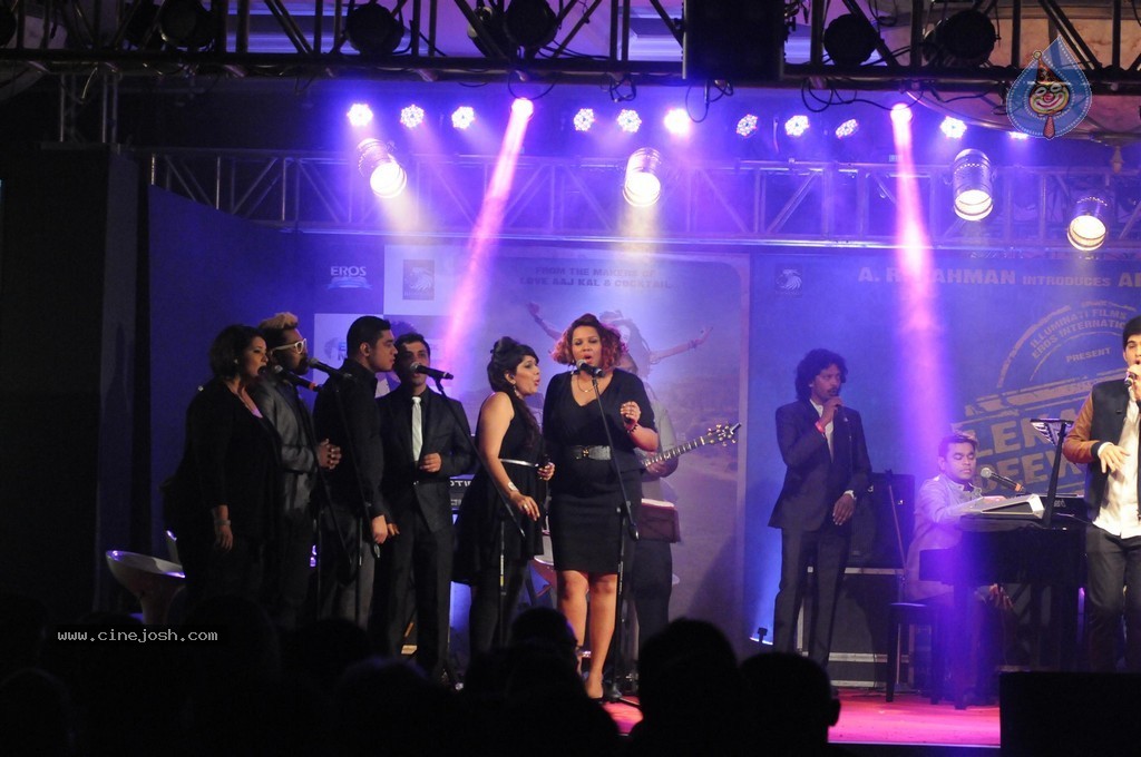 Lekar Hum Deewana Dil Film Music Launch - 90 / 149 photos