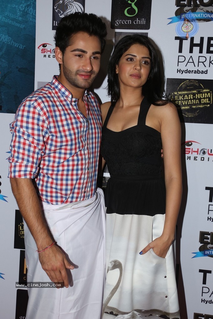 Lekar Hum Deewana Dil Press Meet - 15 / 133 photos