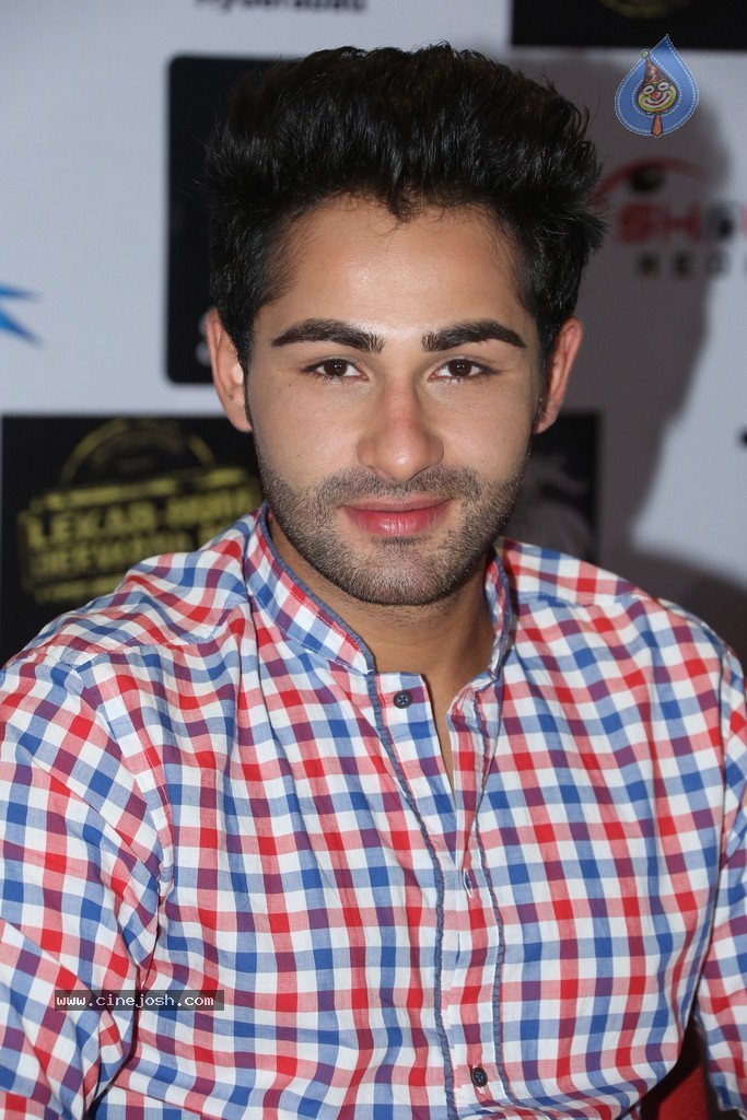 Lekar Hum Deewana Dil Press Meet - 33 / 133 photos