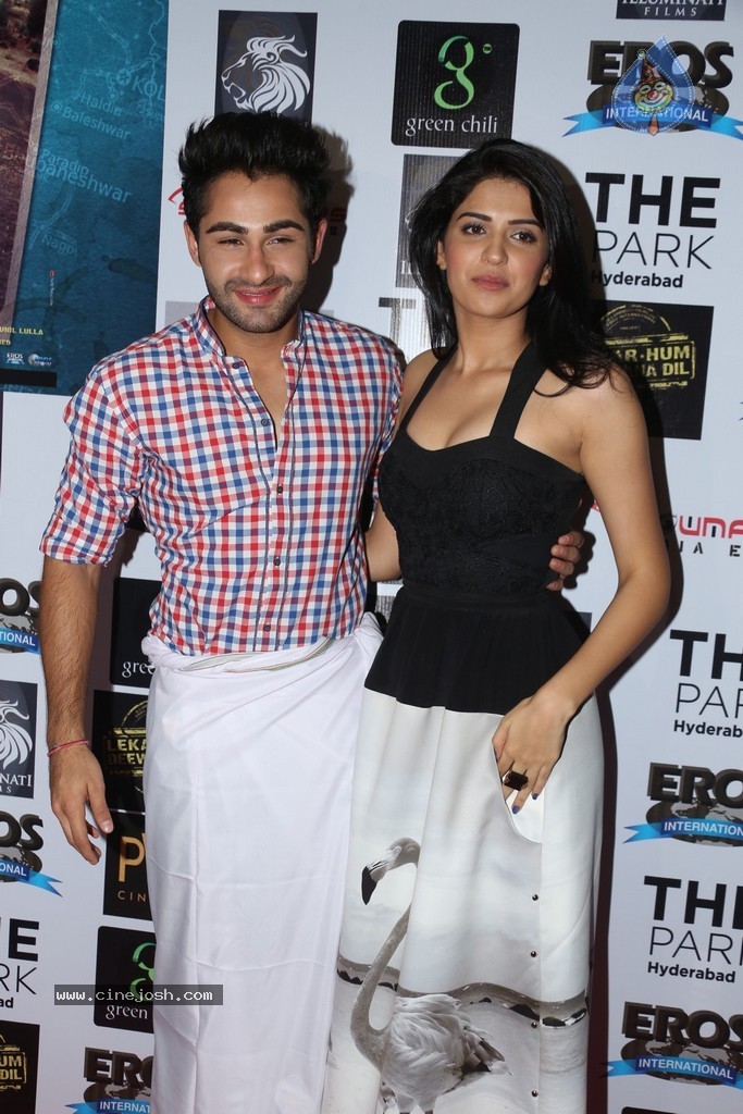 Lekar Hum Deewana Dil Press Meet - 70 / 133 photos
