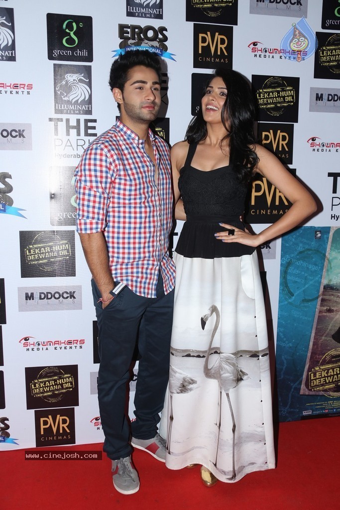 Lekar Hum Deewana Dil Press Meet - 117 / 133 photos
