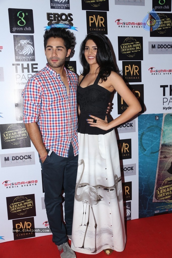 Lekar Hum Deewana Dil Press Meet - 126 / 133 photos