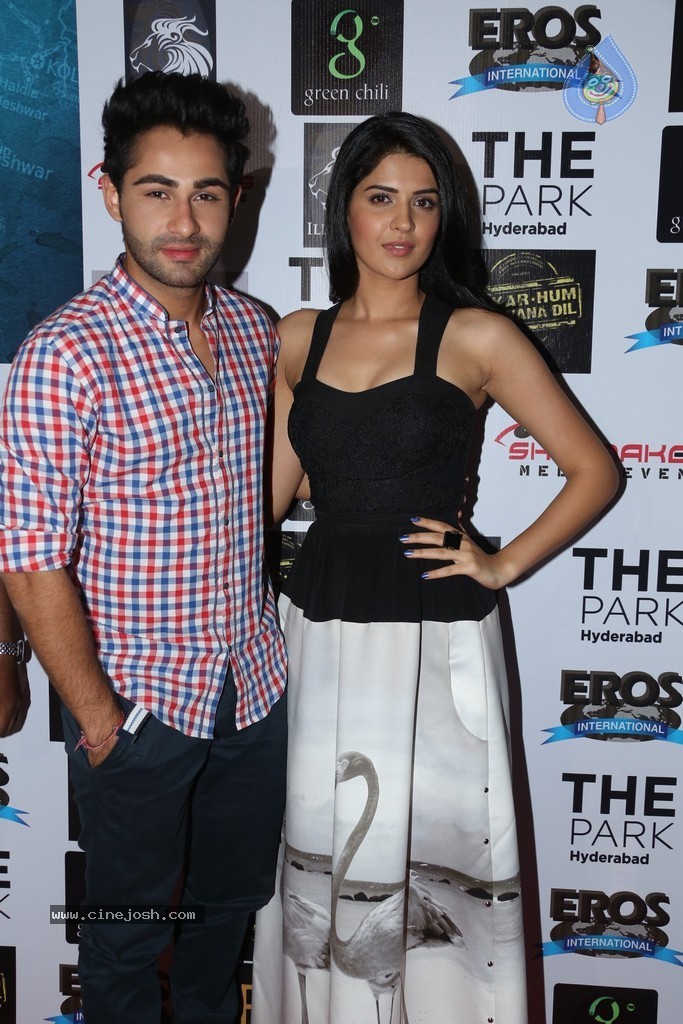 Lekar Hum Deewana Dil Press Meet - 127 / 133 photos