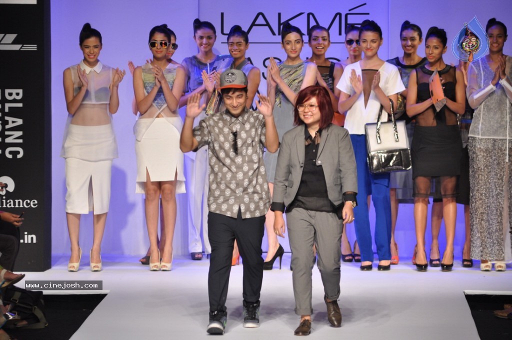 LFW 2013 Day 3 All Shows - 74 / 112 photos