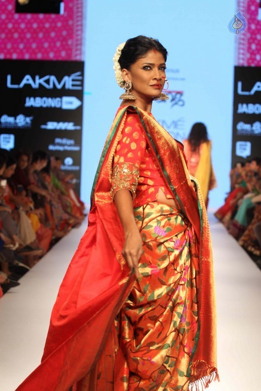 LFW 2015 Gaurang Show - 1 / 36 photos