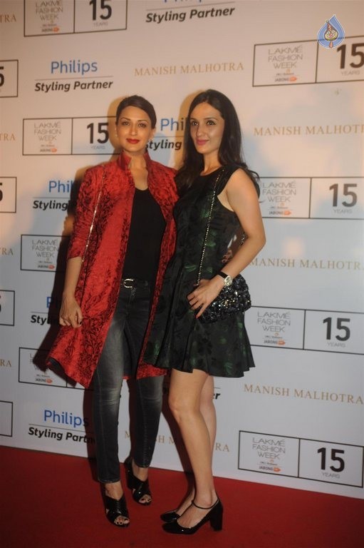 LFW 2015 Manish Malhotra Show 2 - 24 / 63 photos