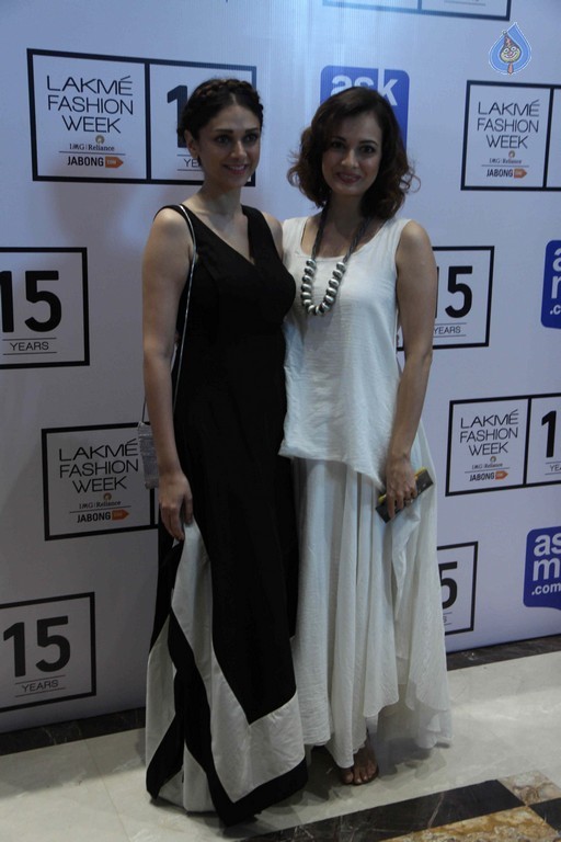 LFW 2015 Masaba Show - 19 / 35 photos
