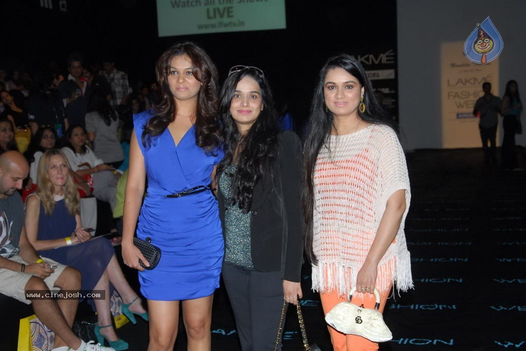 LFW Winter Festive 2012 Fashion Show - 20 / 123 photos
