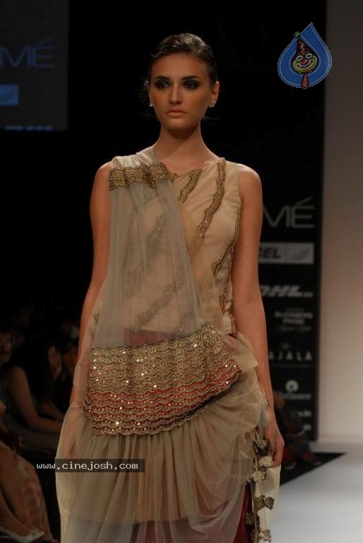 LFW Winter Festive 2012 Fashion Show - 92 / 123 photos