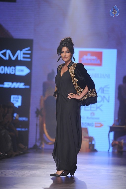 LFW Winter Festive 2015 Fashion Show 2 - 35 / 78 photos