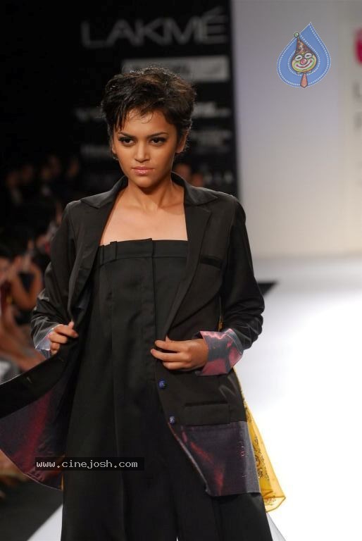 LFW Winter Festive Day 4 Shows - 56 / 109 photos