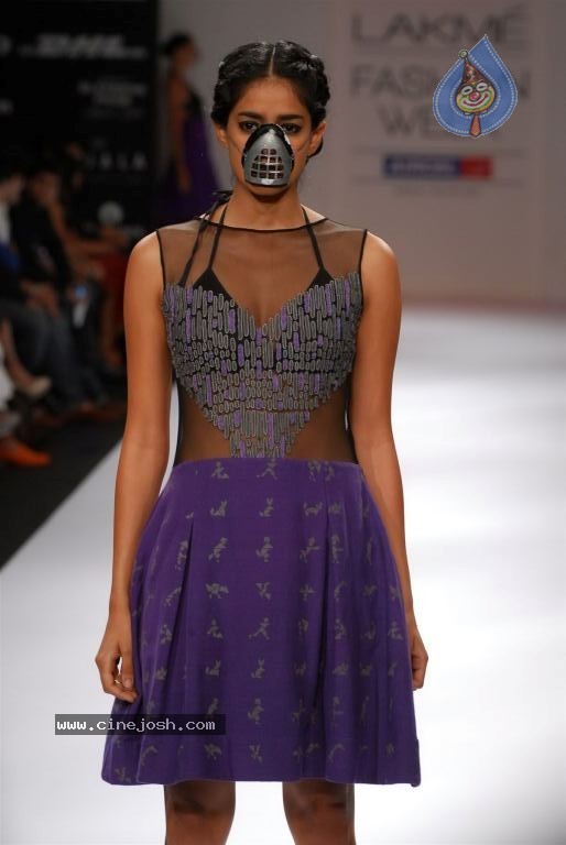 LFW Winter Festive Day 4 Shows - 57 / 109 photos