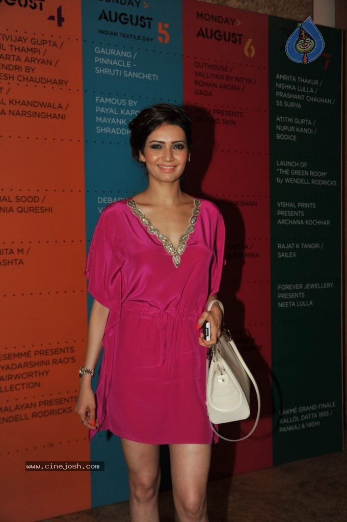 LFW Winter Festive Day 4 Shows - 65 / 109 photos