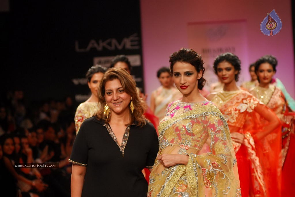 LFW Winter Festive Day 4 Shows - 69 / 109 photos