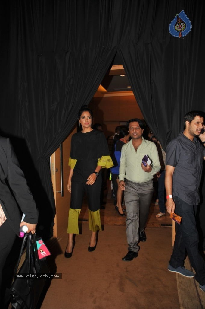 LFW Winter Festive Day 4 Shows - 77 / 109 photos