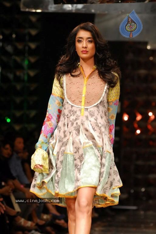 LFW Winter Festive Fashion Show - 111 / 152 photos