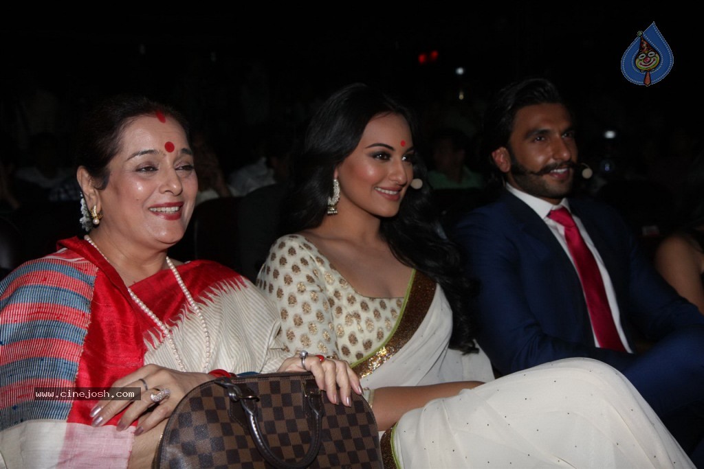 Lootera Film 1st Look Launch - 2 / 34 photos