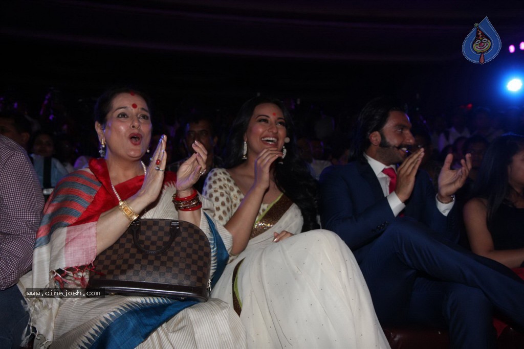 Lootera Film 1st Look Launch - 23 / 34 photos