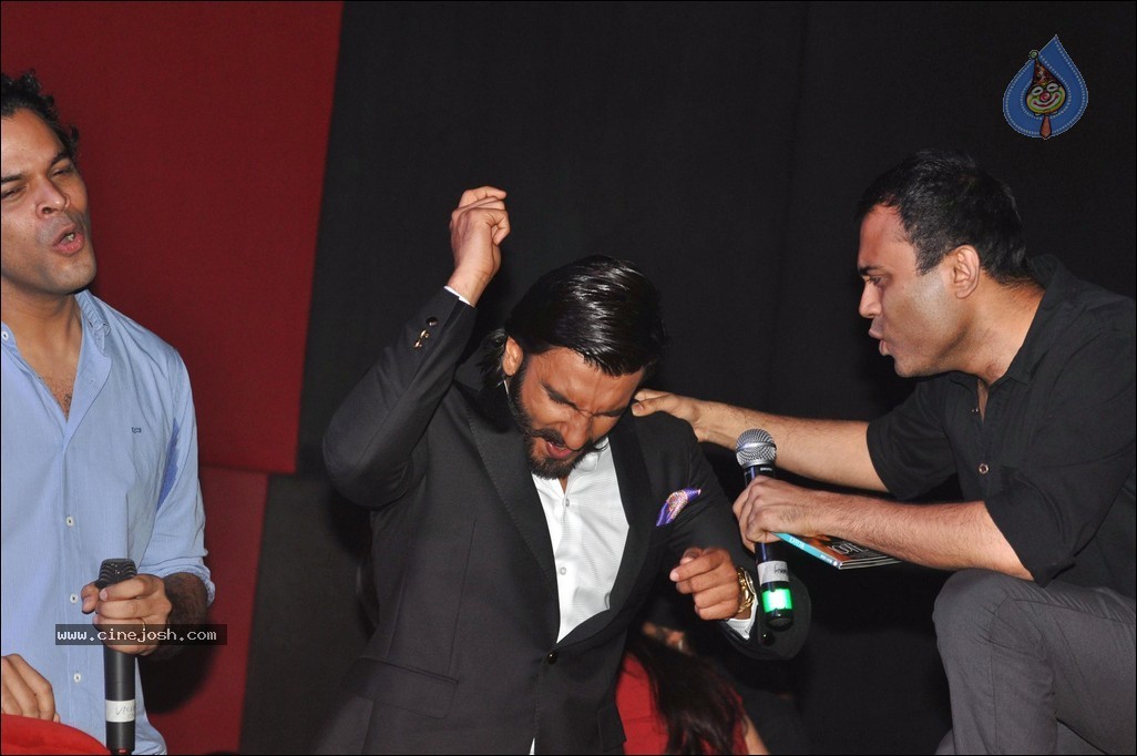 Lootera Film Music Launch - 13 / 40 photos