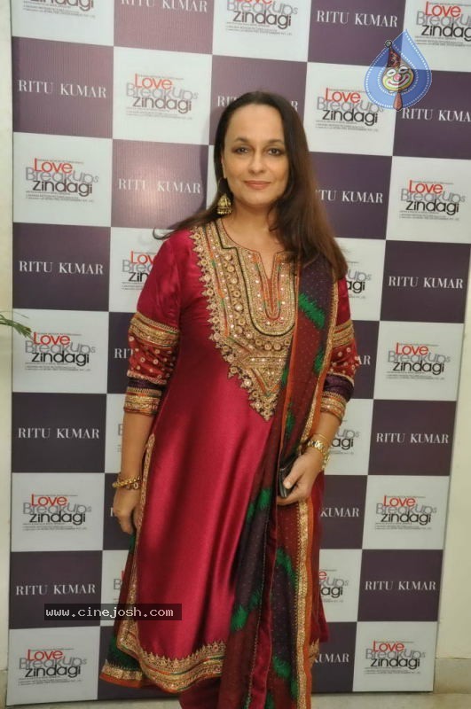 Love Breakups Zindagi Cast at Ritu Kumar Store - 6 / 26 photos