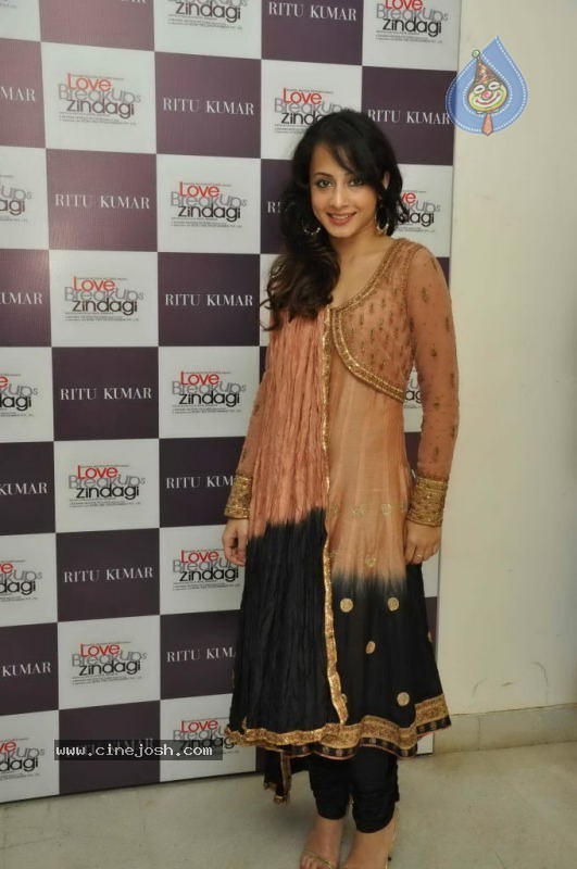 Love Breakups Zindagi Cast at Ritu Kumar Store - 26 / 26 photos