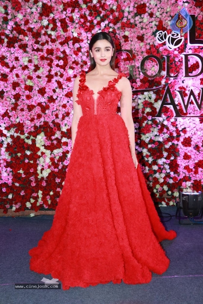Lux Golden Rose Awards 2017 Photos - Photo 9 of 17