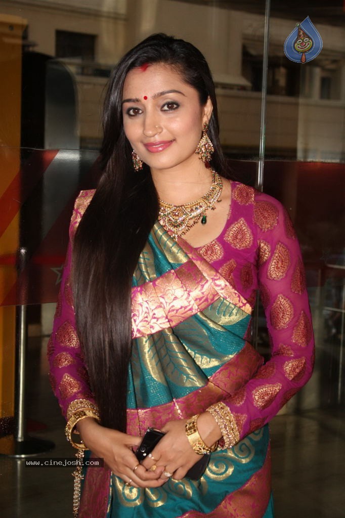 Madhubala-Ek Ishq Ek Junoon Premiere - 35 / 47 photos