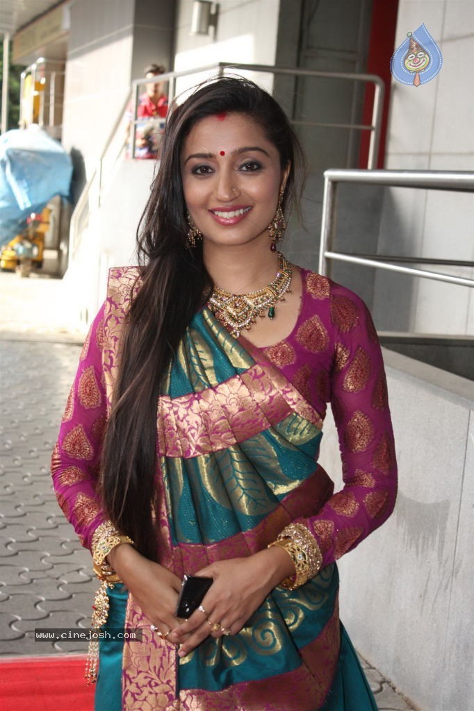 Madhubala-Ek Ishq Ek Junoon Premiere - 39 / 47 photos
