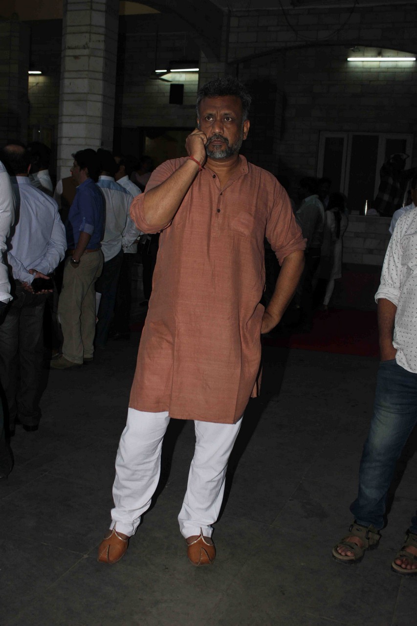 Madhur Bhandarkar Mother Condolence Meet - 43 / 85 photos