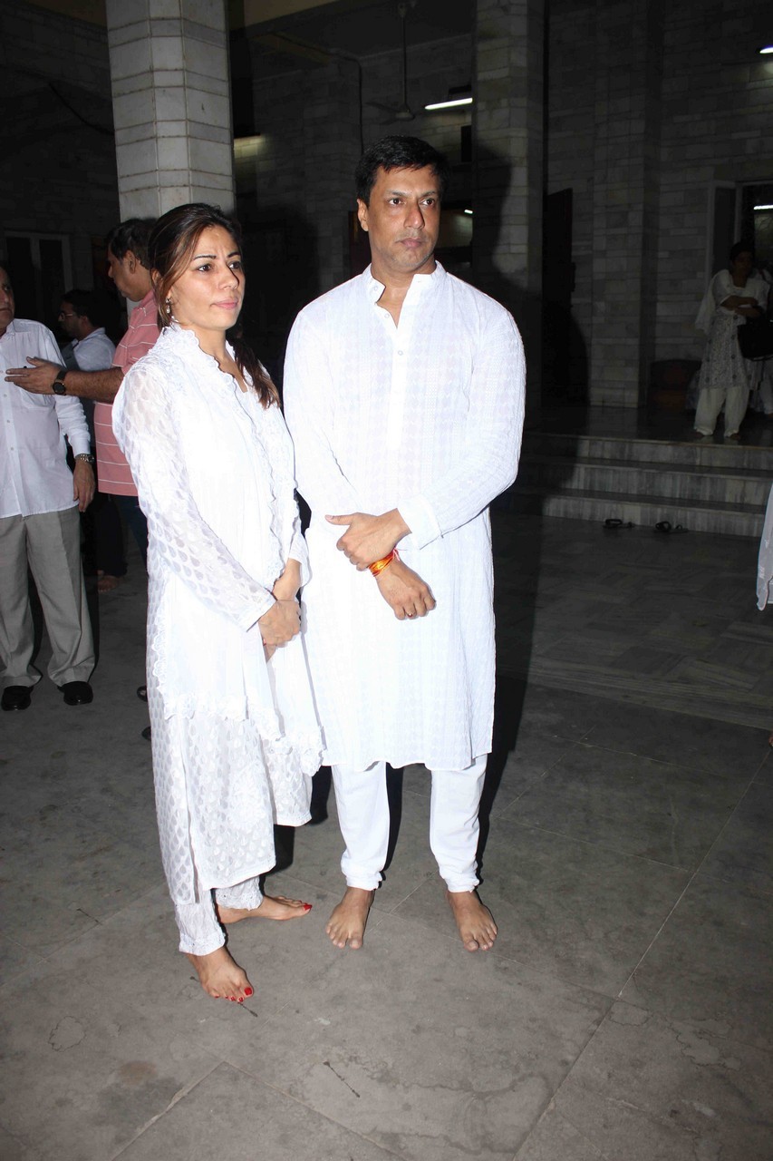 Madhur Bhandarkar Mother Condolence Meet - 48 / 85 photos