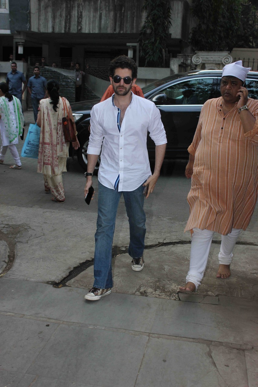 Madhur Bhandarkar Mother Condolence Meet - 83 / 85 photos