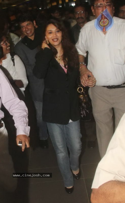 Madhuri Dixit Arrives in India - 1 / 20 photos