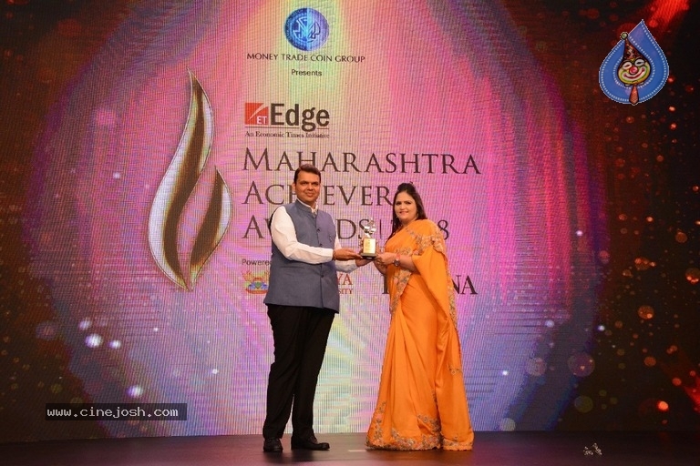 ET Edge Maharashtra Achievers Awards 2018 - 21 / 26 photos