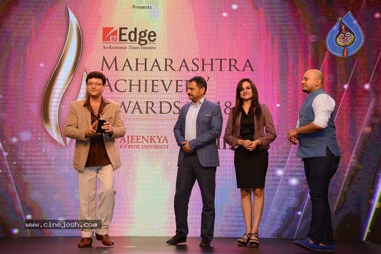 ET Edge Maharashtra Achievers Awards 2018 - 22 / 26 photos