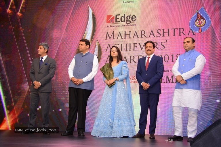 ET Edge Maharashtra Achievers Awards 2018 - 25 / 26 photos