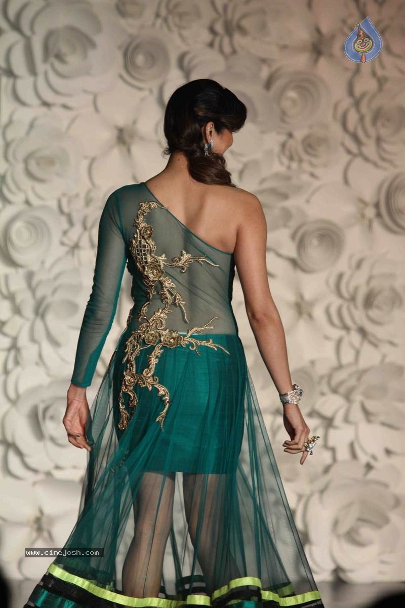Main Tamanna First Look Launch - 35 / 76 photos