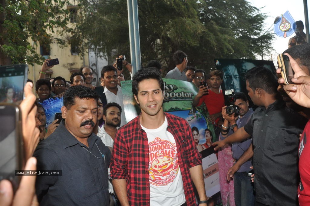 Main Tera Hero Team at Cafe Coffee Day - 9 / 42 photos